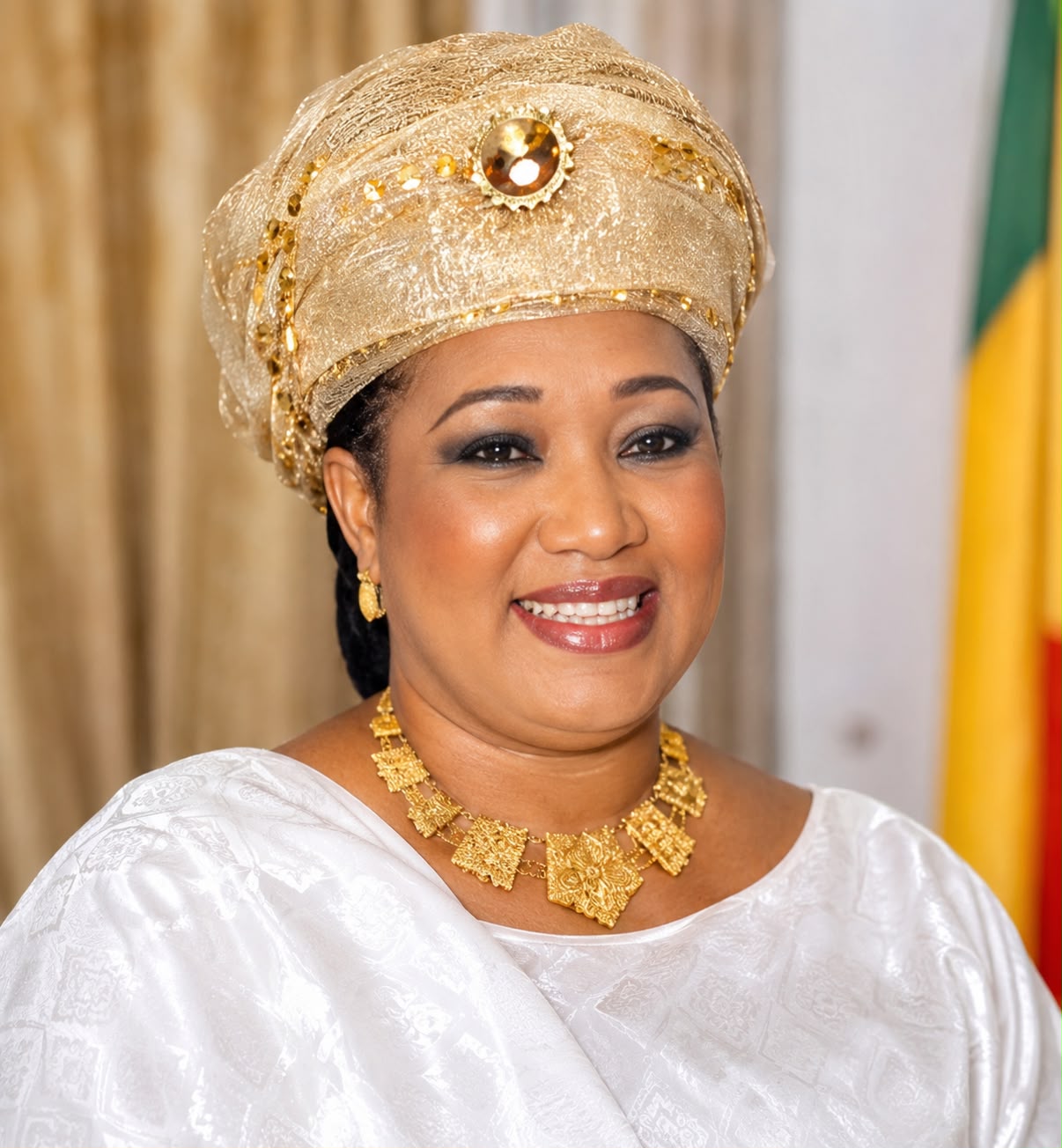 Portrait officiel de Madame Seybanou Ly Mbacké, directrice générale de GEEF-SENEGAL SARL.